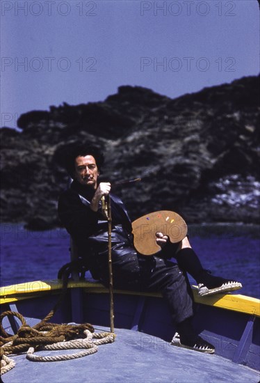 Portrait Vélasquezien de Dali dans sa barque au cap de Creus