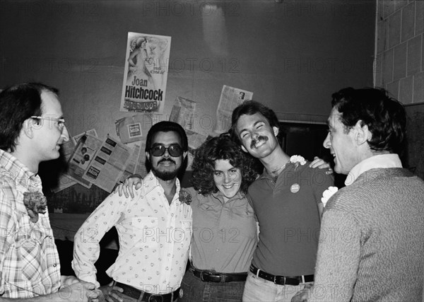 Harvey Milk et des supporters de campagne, novembre 1977