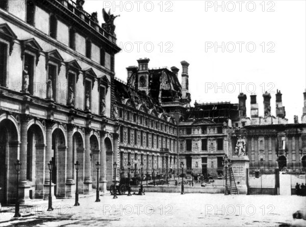 Paris. L'intérieur des Tuileries après la Commune