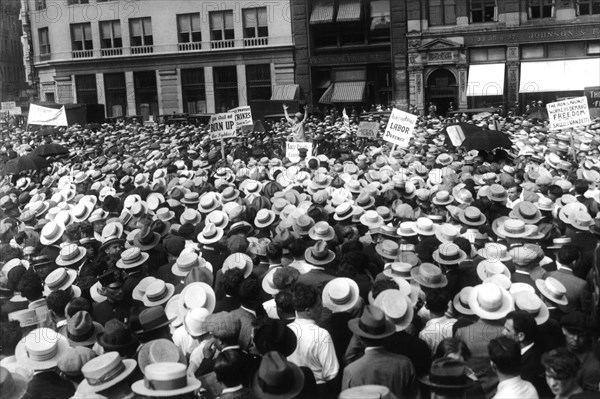 New York. Manifestation contre l'exécution de Sacco et Vanzetti