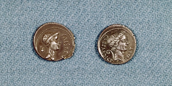 Médailles représentant Jules César
