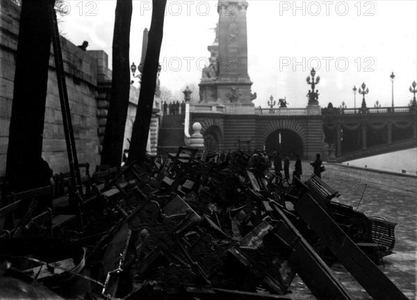 Damages after the 1934 riots in Paris
