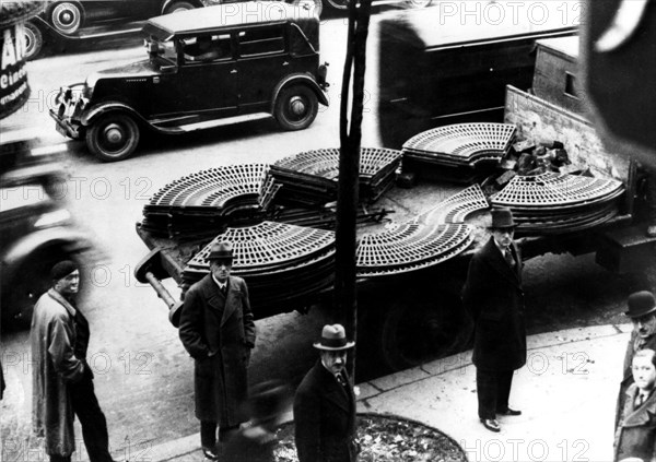 Préparatifs avant les émeutes des 6, 9 février 1934 à Paris