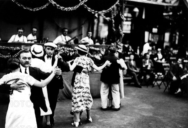 The 14th of July popular dance in Paris, 1935