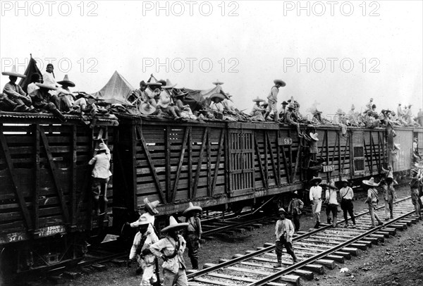 Mexican revolution. Carranza and the American troops looking for Pancho Villa