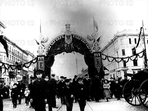 Vue d'une rue de Moscou lors du voyage de Loubet en Russie