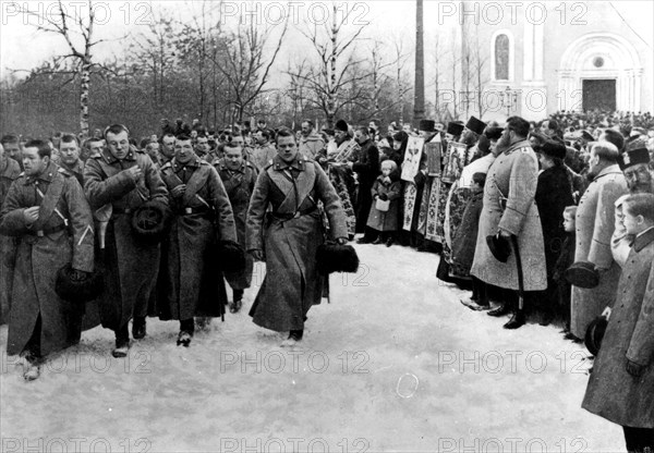 Blessing of a regiment leaving for the Far East