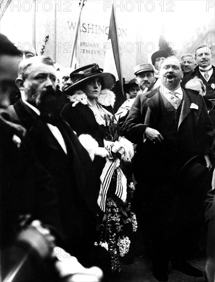 Entrée en guerre des Etats-Unis : Bienvenue aux Américains à la caserne de Reuilly