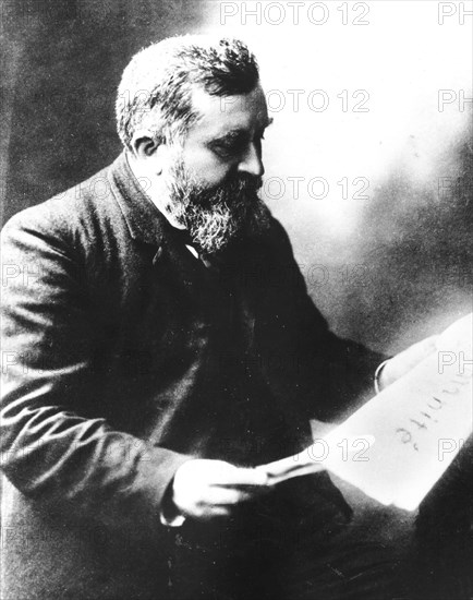 Jean Jaurès reading the French newspaper 'LHumanité'