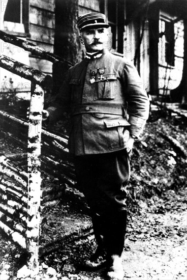 Colonel Driant in the Bois des Caures
