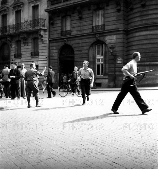 Libération de Paris, Défilé de la victoire (1944)