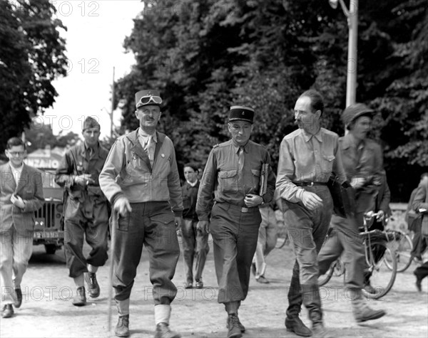 Liberation of France: Philippe Leclerc (left) in a French village near Paris