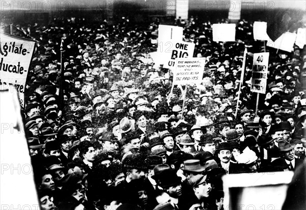 Manifestation socialiste à Union Square