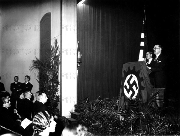 Speech of Schleicher, chef des sections hitlériennes, 1937