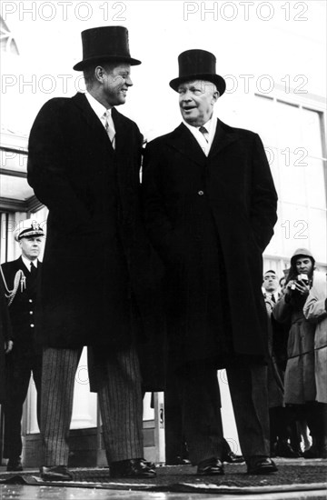 1961, Washington. New elected President, John Kennedy and former President Eisenhower, leaving the White House to go to the Capitole for the ceremonies