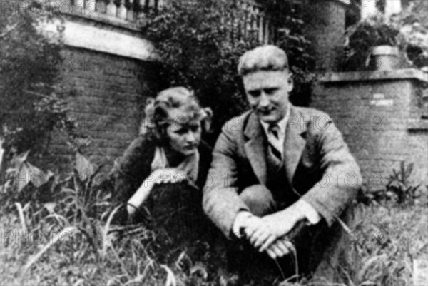 Scott Fitzgerald and Zelda at Montgomery