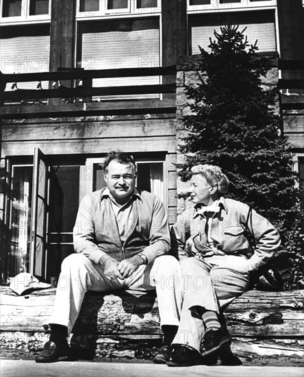 Ernest Hemingway (1899-1961) et sa femme Mary Welch