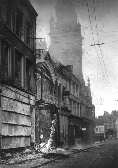 Store on fire in the streets of Dunkirk