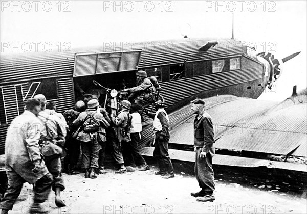 Military operations in Crete: Plane unloading military equipment in Crete