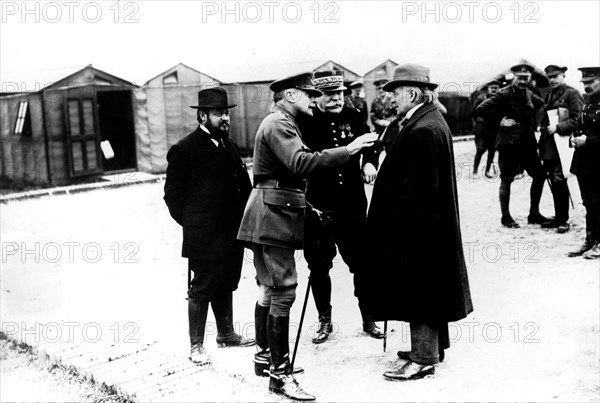 Mr Lloyd George, sir Douglas Haig, General Joffre and Mr Thomas at the headquarters of the 14th army