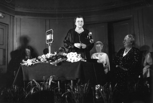 Demonstration of suffragettes, 1936