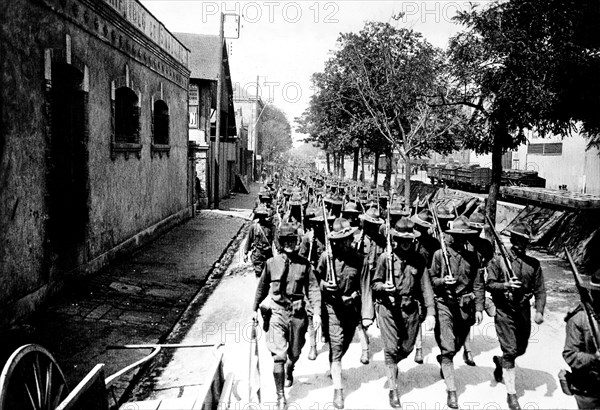 American soldiers rejoining their camp in Saint Nazaire, France, 1917