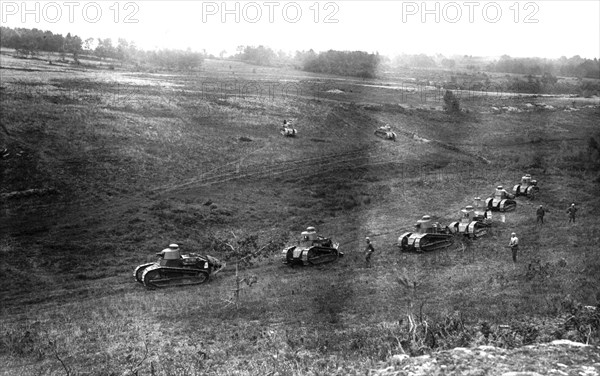 Army manoeuvres. Tanks advancing in the valley (1922)