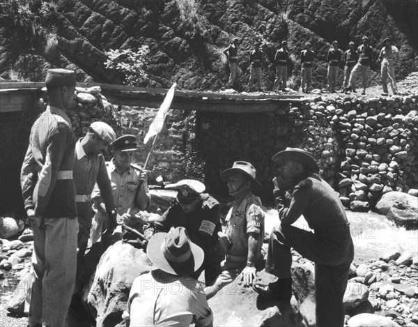 Meeting between Indian and Pakistani officers and members of the U.N. Military Observation Group (1955)