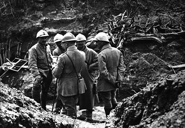 Tatoi trenches in the Croisette Woods, 1916