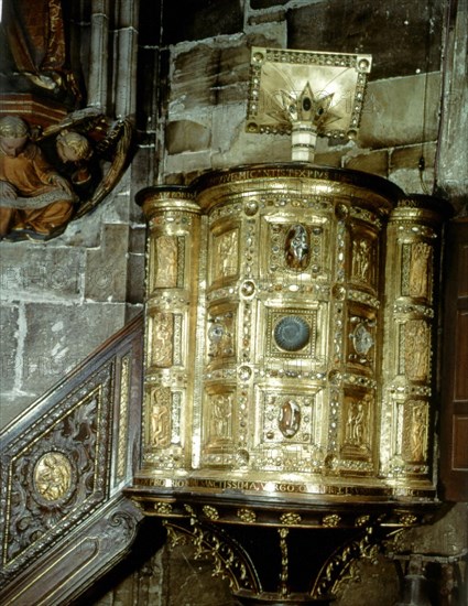 Cathédrale d'Aix-la-Chapelle. La chaire de vérité d'Henri