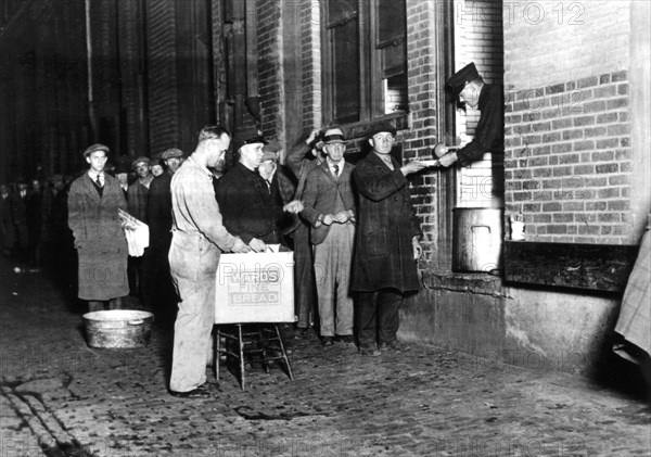 Détroit, distribution de pain et de soupe aux chômeurs