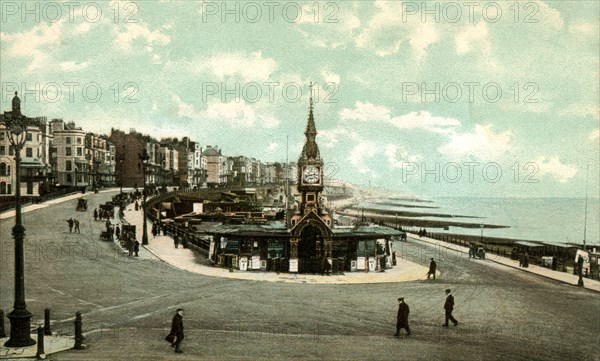 Brighton. La promenade du front de mer