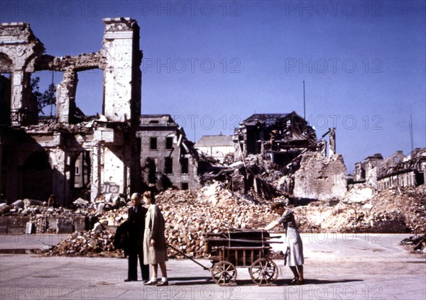 Downtown Berlin reduced to rubble and ruins