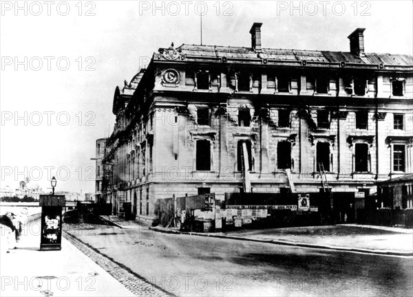 Paris. The "rue de Paris"