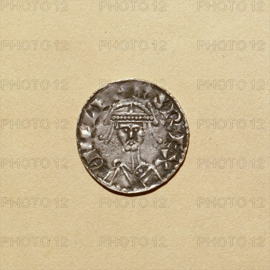 Recto of a silver denier from William the Conqueror