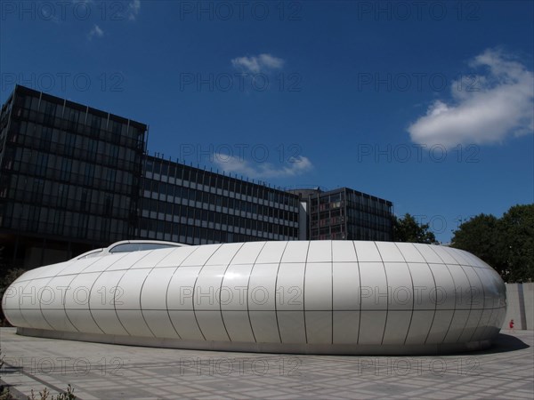 Pavillon Mobile Art, Paris