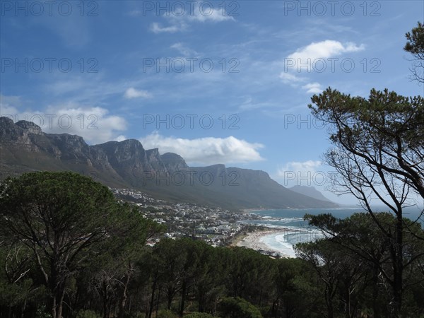 Le Cap, chaine montagneuse des Douze Apotres