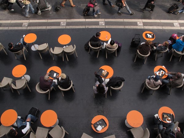 Cafeteria a la Gare de l'Est a Paris