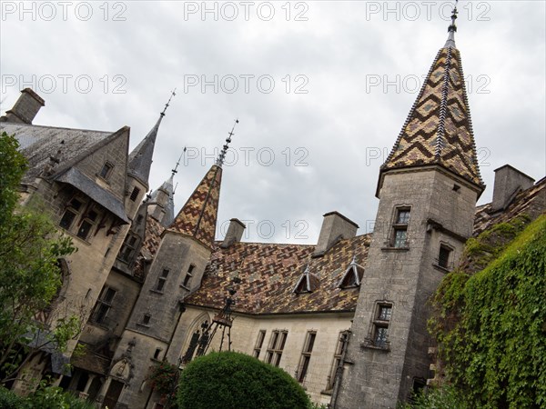 Chateau de La Rochepot