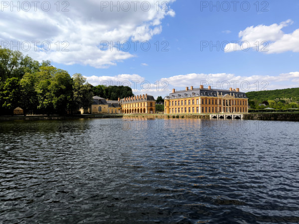 Le château de Dampierre, dans les Yvelines