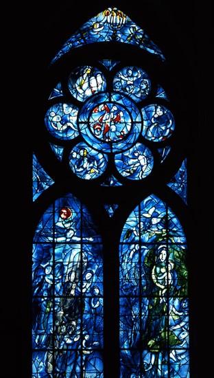 Chagall, Stained glass on the apse of the Notre-Dame Cathedral in Reims