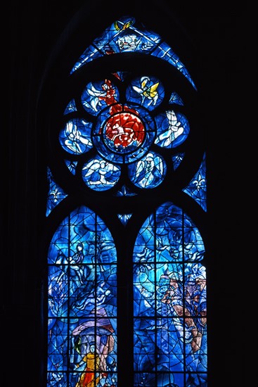 Chagall, Stained glass on the apse of the Notre-Dame Cathedral in Reims