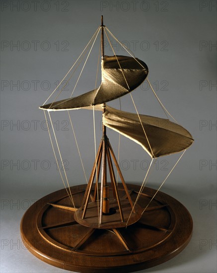 Maquette d'une machine dessinée par Léonard de Vinci