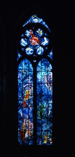 Chagall, Stained glass on the apse of the Notre-Dame Cathedral, Reims
