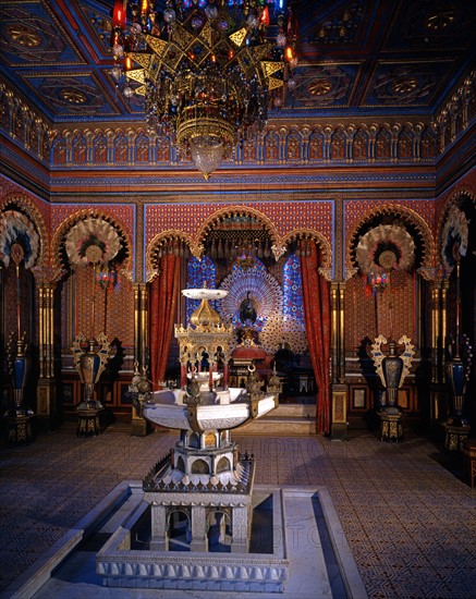 Interior of the "Moorish pavillion" of the Linderhof Palace