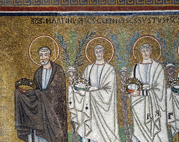 Basilique Sant'Apollinare Nuovo à Ravenne : saint Martin ouvrant la procession des saints martyrs