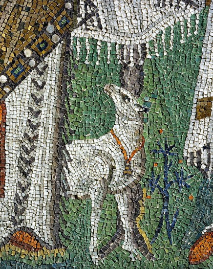 Basilica of Sant'Apollinare Nuovo, Ravenna: the procession of the Martyred Virgins (detail)