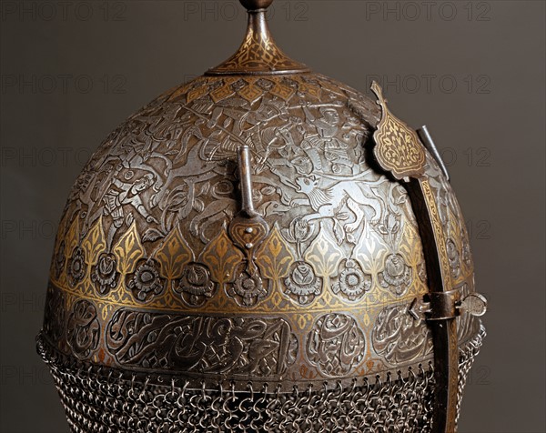 Casque iranien (détail)