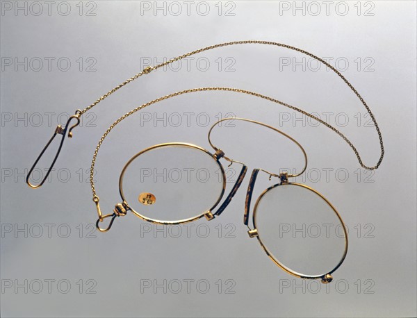 Lunettes pince-nez