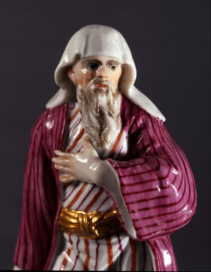 Porcelain statuette of an Old Jew in porcelain